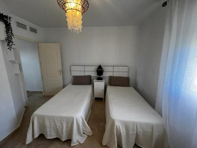 Center 2 Beds Elviria Marbella